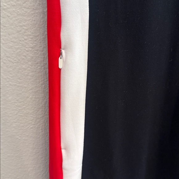 SPANX Black Crewneck dress - Picture 2 of 5